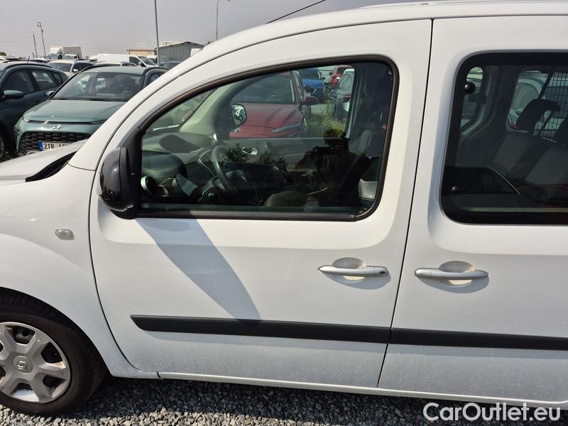  Renault  Kangoo  2 (2008)  1.5BdCi 95 Zen 5d #4