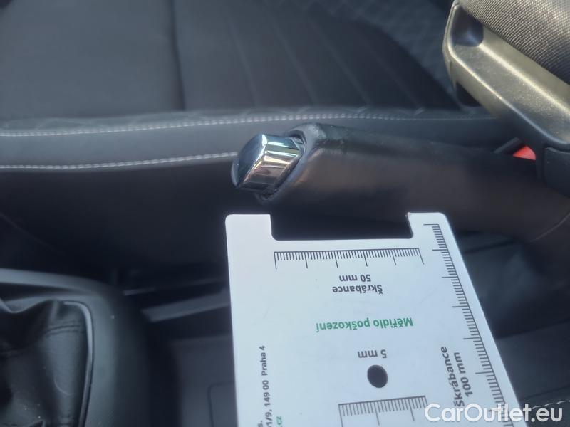 Skoda  Fabia  Combi (2015) Com.1.0TSI 70 Ambition 5d #6