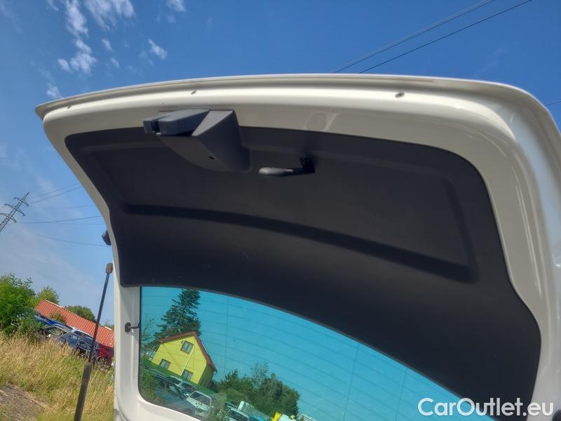  Skoda  Fabia  Combi (2015) Com.1.0TSI 70 Ambition 5d #12