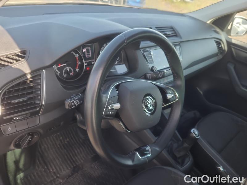  Skoda  Fabia  Combi (2015) Com.1.0TSI 70 Ambition 5d #4