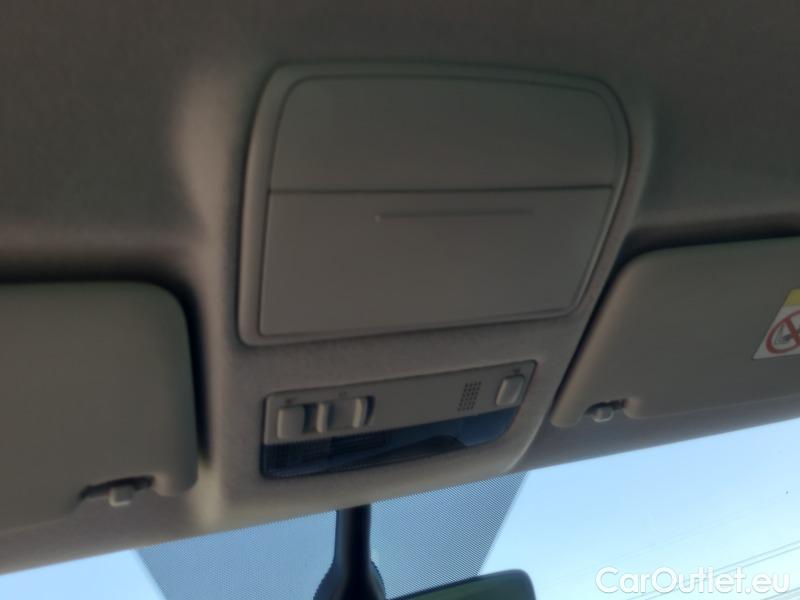  Skoda  Fabia  Combi (2015) Com.1.0TSI 70 Ambition 5d #9