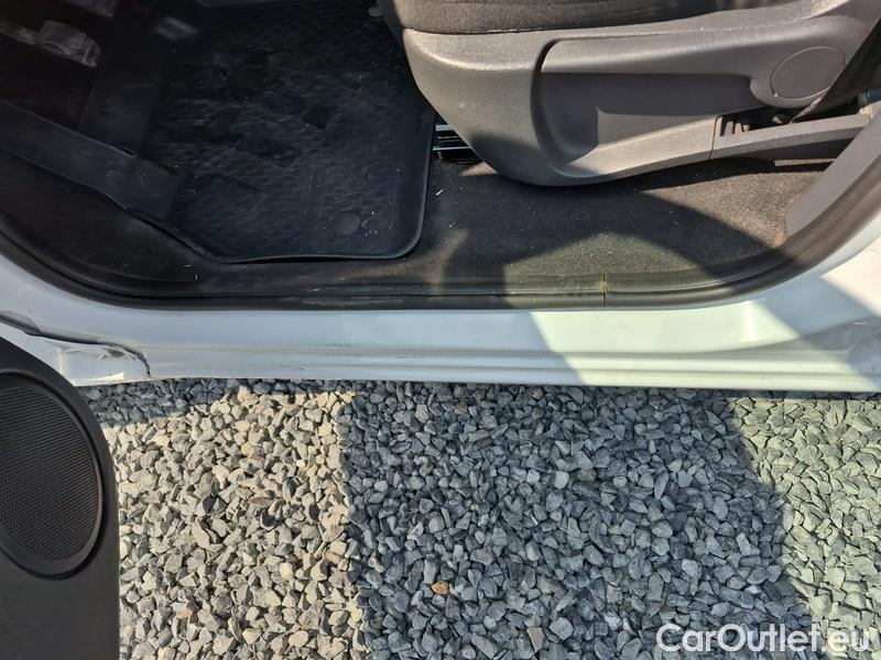 Renault  Kangoo  2 (2008)  1.5BdCi 95 Zen 5d #5