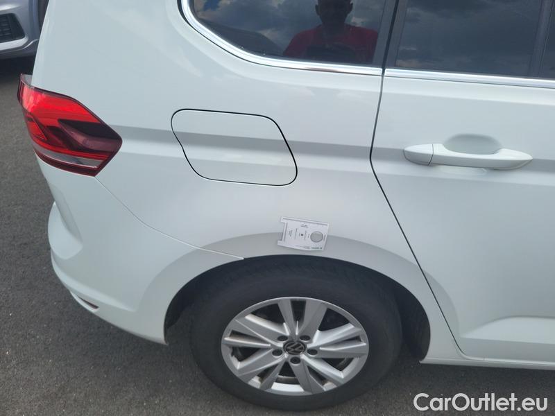 Volkswagen  Touran  (5T1)(2015)  2.0 TDI Maraton Edit AT #10