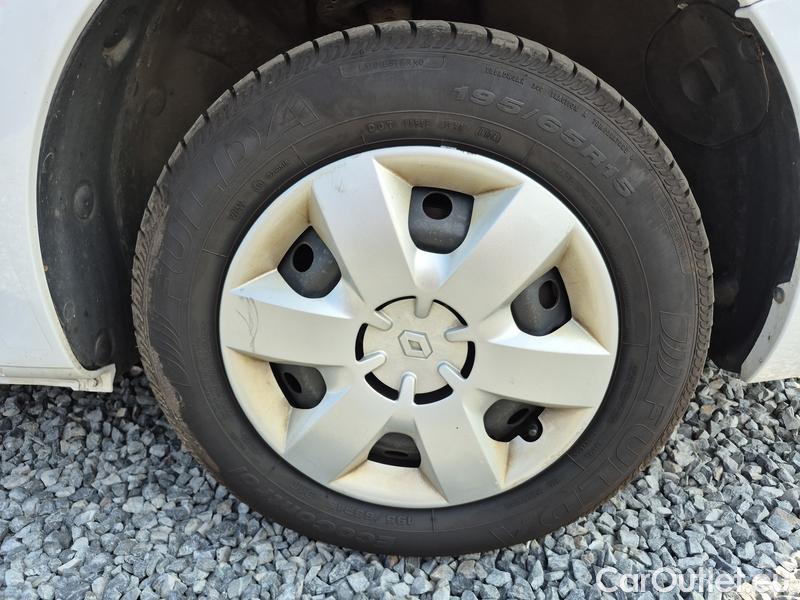  Renault  Kangoo  2 (2008)  1.5BdCi 95 Zen 5d #9