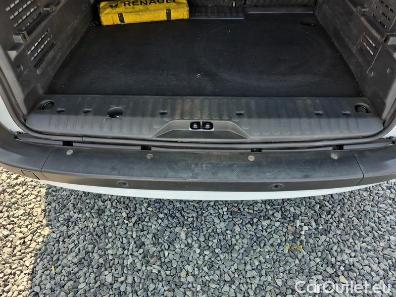  Renault  Kangoo  2 (2008)  1.5BdCi 95 Zen 5d #34