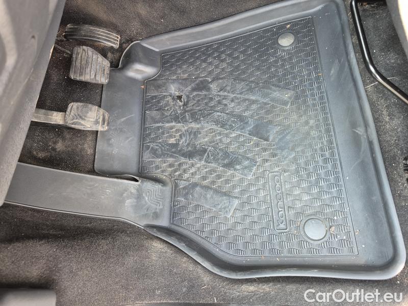  Renault  Kangoo  2 (2008)  1.5BdCi 95 Zen 5d #24