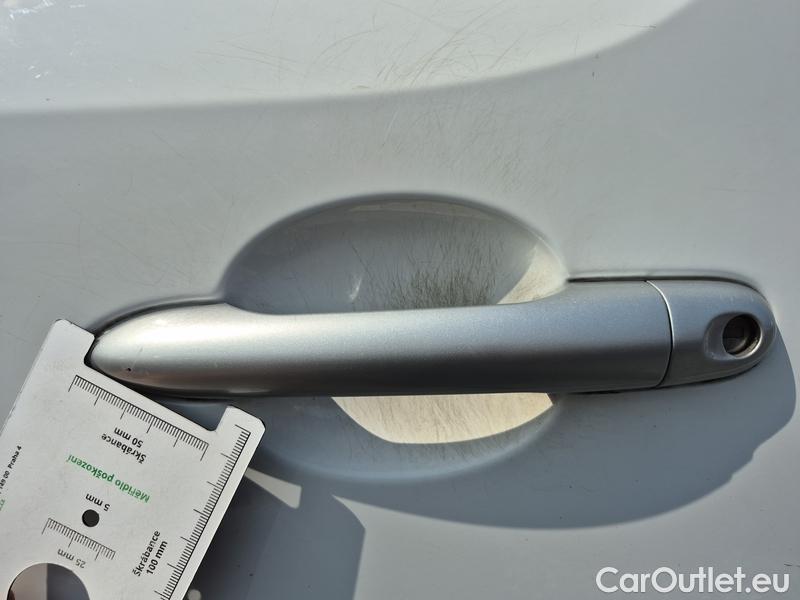  Renault  Kangoo  2 (2008)  1.5BdCi 95 Zen 5d #3