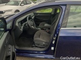  Volkswagen  Golf  VIII Variant (CG5) 2020 Var.1.5TSI 110 Style AT #8
