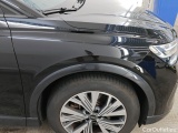  Audi  Q4 E-Tron Audi  40 e-tron Launch edition Advanced Plus 5d #9