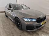  Bmw  Serie 5 BMW 5 Serie Touring 530e M Sport 5d + Pano, BMW M 50 Jahre uitvoering, Head-Up, Harman & Kardon, M Sportpakket Pro #25