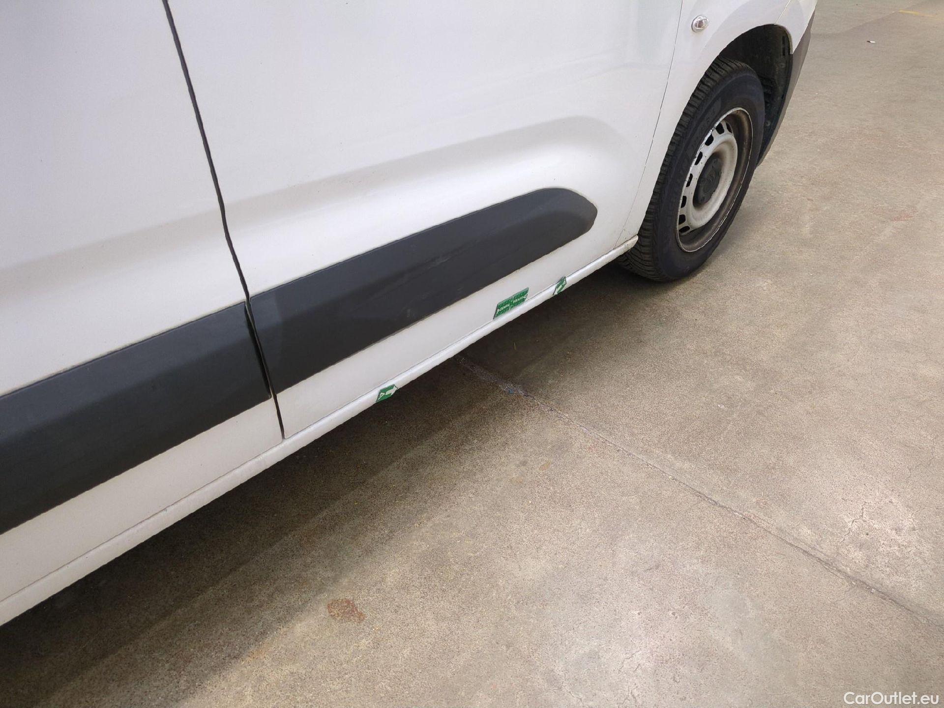  Citroen  Berlingo  Fourgon Club M 650 1.5 BlueHDi 75CV BVM5 E6dT #12