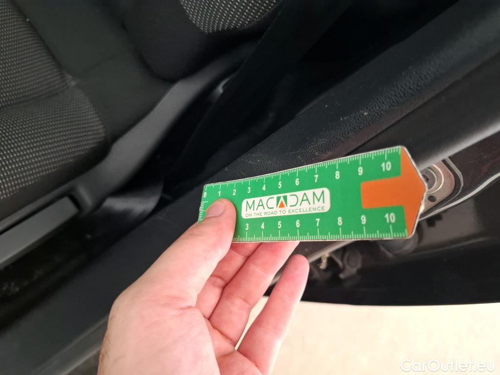 Citroen  C3  Max 1.2 PureTech 80CV BVM5 6E #6