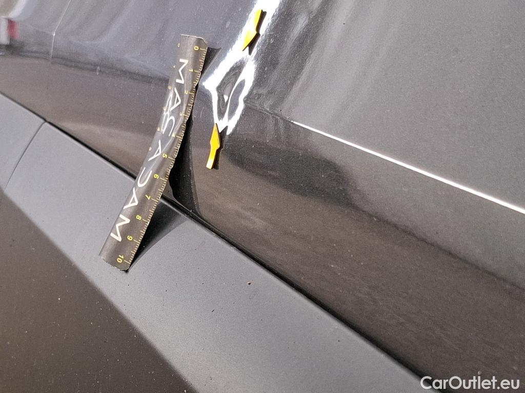  Citroen  C4  Berline Feel Pack 1.2 PureTech 130CV BVM6 E6d #17