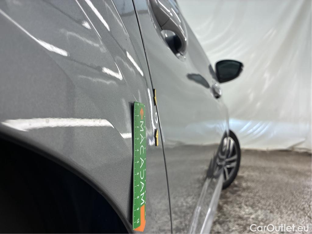  Peugeot  208  Allure Pack 1.2 PureTech 100CV BVM6 E6d #33