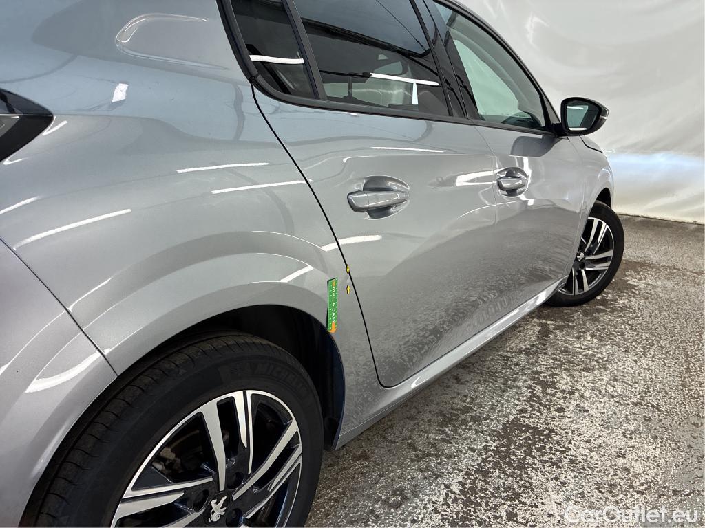  Peugeot  208  Allure Pack 1.2 PureTech 100CV BVM6 E6d #32