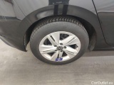  Volkswagen  Golf  Volkswagen VIII 2.0 TDI 85kW Life Business 5d #36