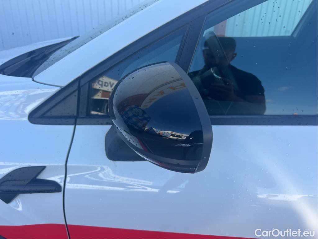  Renault  Captur RENAULT  / 2020 / 5P / todoterreno equilibre TCe 74 kW (100CV) GLP #25
