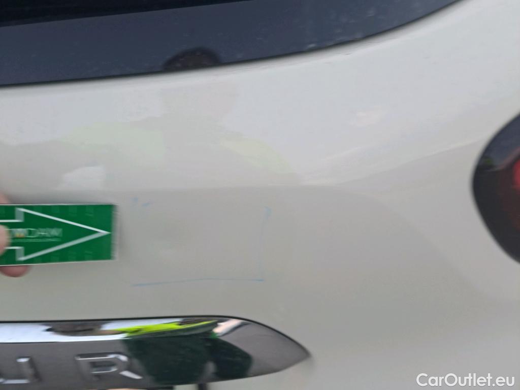  Renault  Captur RENAULT  / 2017 / 5P / crossover Zen TCe 66kW (90CV) -18 (CX) #3