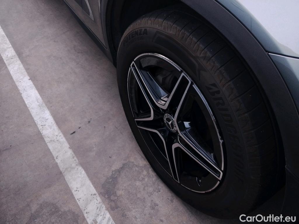  Mercedes  G-Klasee MERCEDES-BENZ GLC Coupé / 2019 / 5P / coupé GLC 300 de 4MATIC #3
