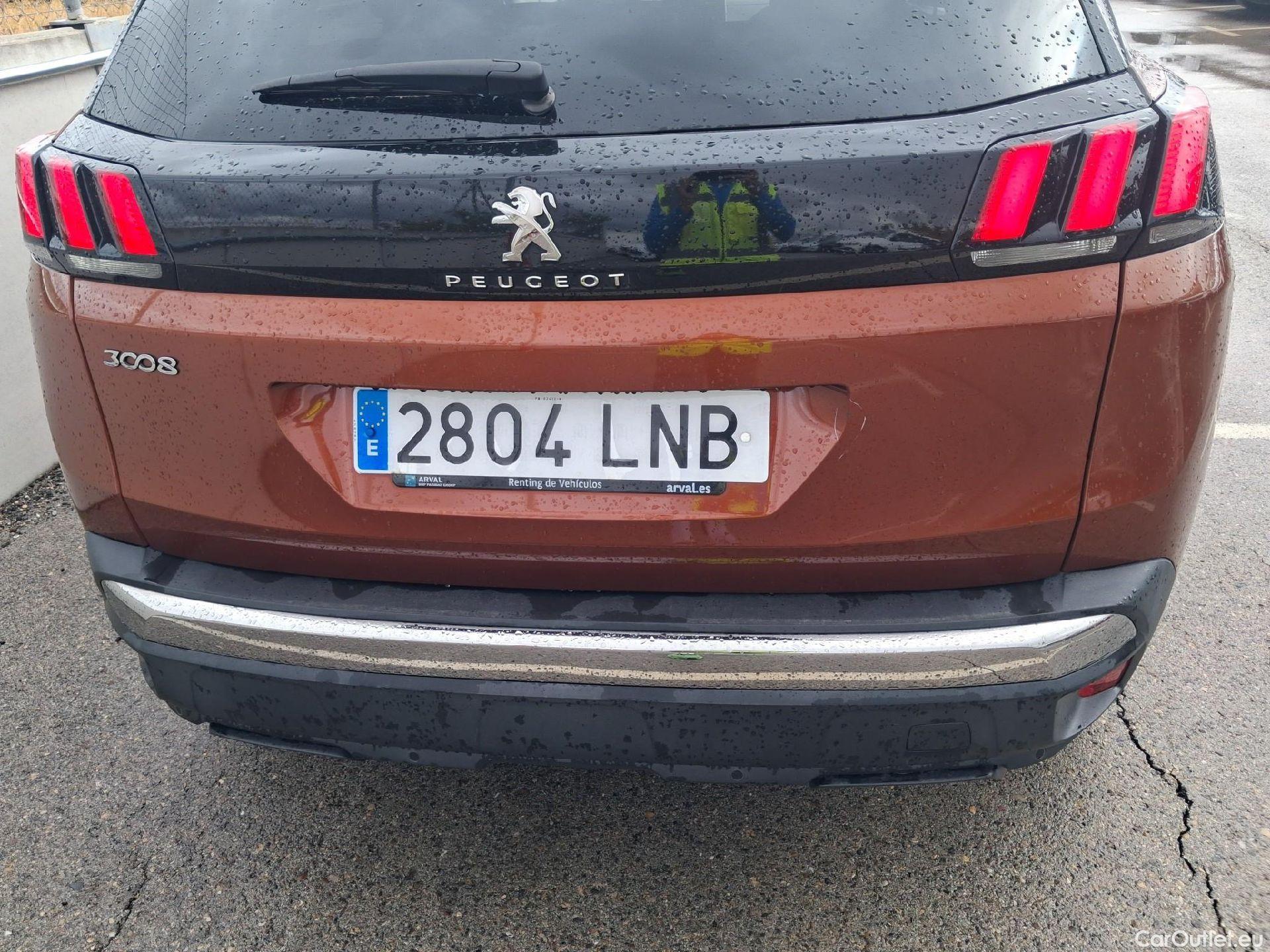  Peugeot  3008 PEUGEOT  / 2016 / 5P / todoterreno 1.5 BlueHDi 96kW (130CV) S&S Allure #26