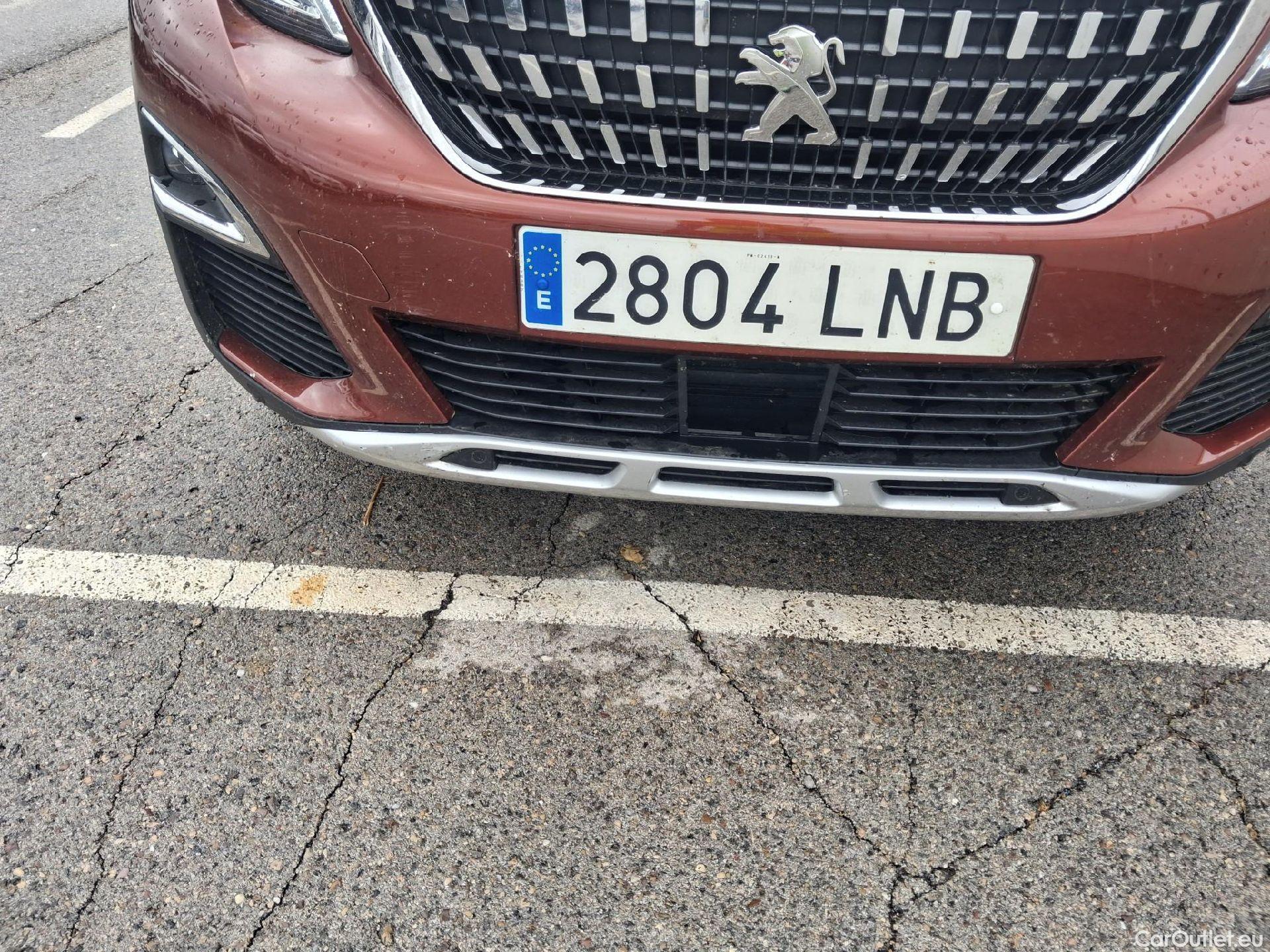  Peugeot  3008 PEUGEOT  / 2016 / 5P / todoterreno 1.5 BlueHDi 96kW (130CV) S&S Allure #2
