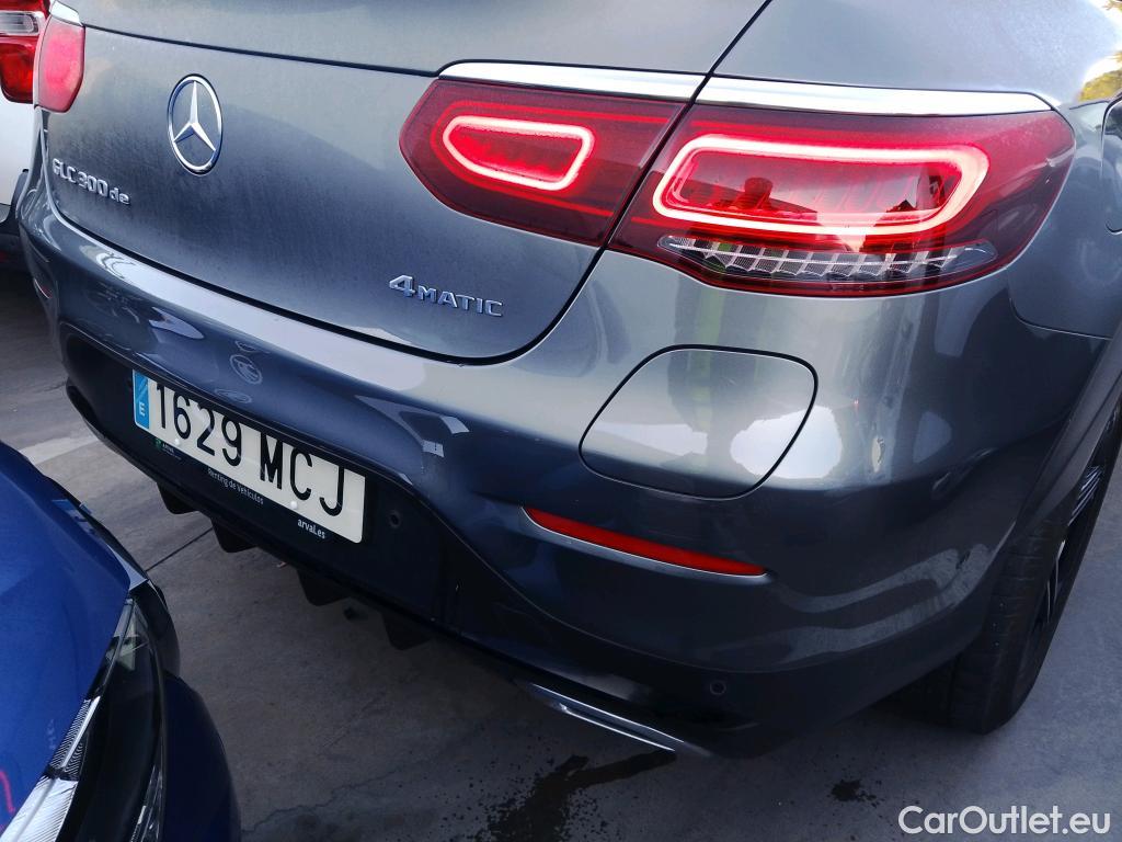  Mercedes  G-Klasee MERCEDES-BENZ GLC Coupé / 2019 / 5P / coupé GLC 300 de 4MATIC #13