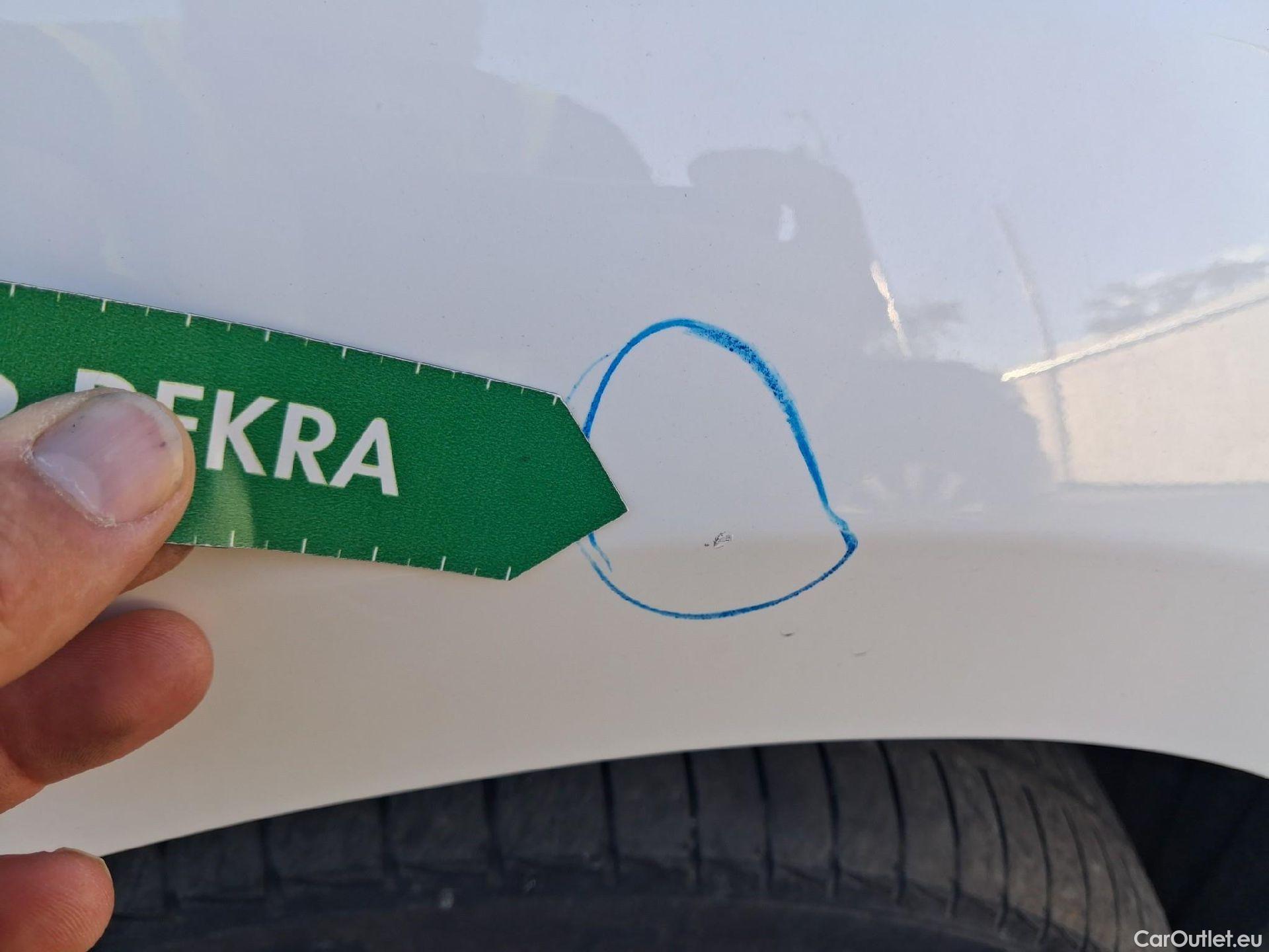  Opel  Corsa OPEL  / 2019 / 5P / berlina con portón 1.2T XHL 74kW (100CV) Edition (AC) #27