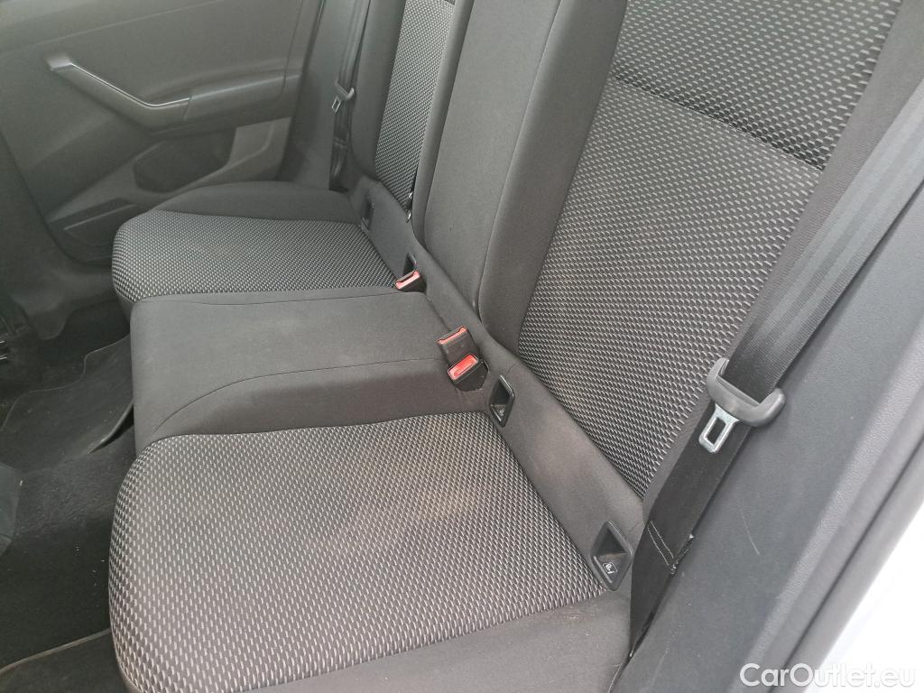  Volkswagen  Polo VOLKSWAGEN  / 2021 / 5P / berlina con portón  1.0 TSI 70kW (95CV) #48