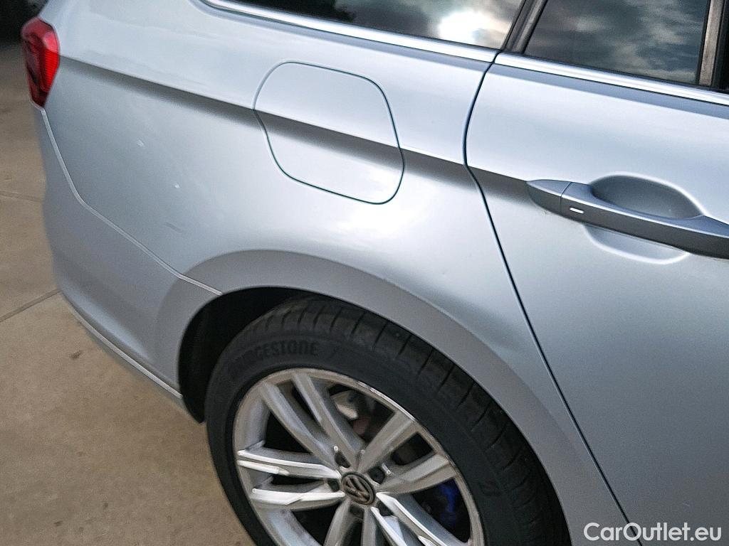  Volkswagen  Passat VOLKSWAGEN  / 2019 / 5P / familiar Variant GTE 1.4 TSI e-Power 115kW + 85kW #3