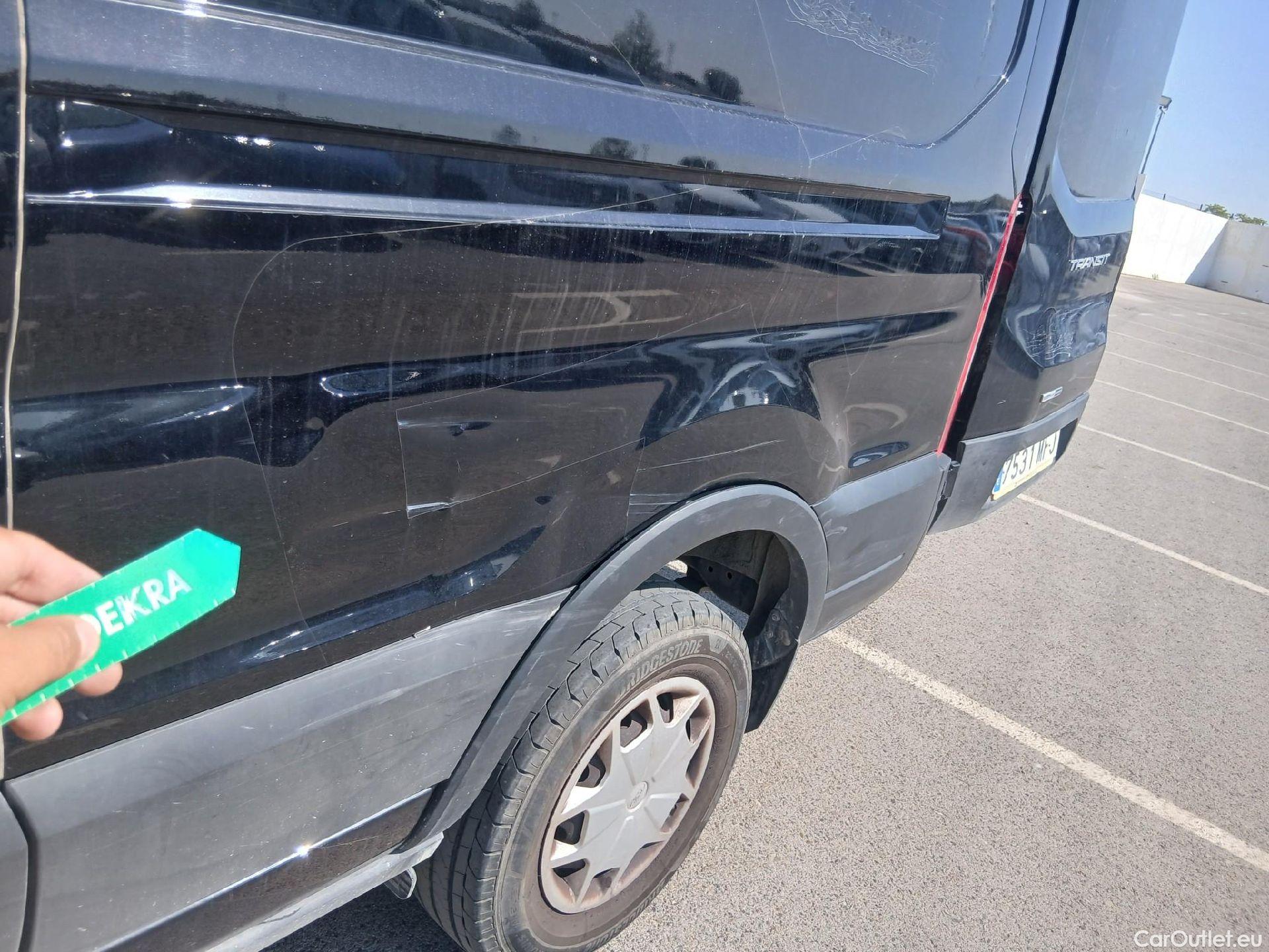  Ford  Transit FORD  / 2013 / 4P / furgón 350 96kW L3H2 Van Trend FWD MHEV #23