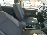 Volkswagen  Touran VOLKSWAGEN  / 2015 / 5P / monovolumen compacto Business 2.0 TDI 85kW (115CV) DSG #6