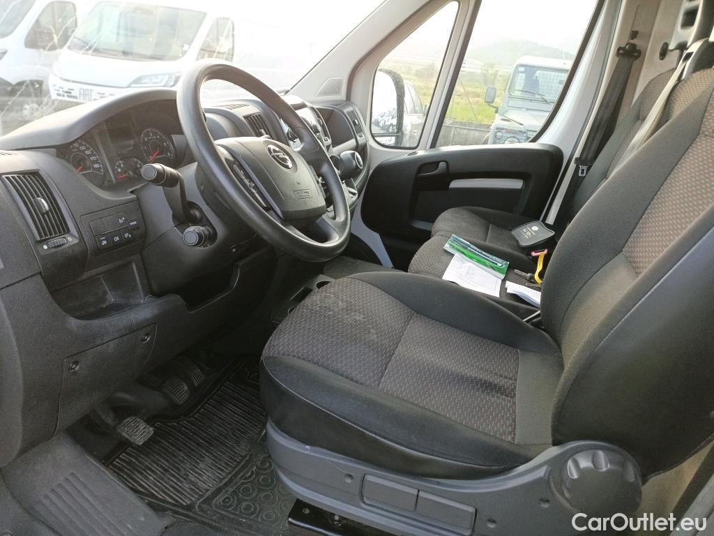  Opel  Movano OPEL  / 2021 / 4P / furgón Furgón Base L1H1 3.5T 2.2 BlueHDi 88kW #24