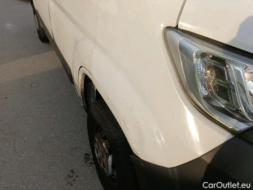  Opel  Movano OPEL  / 2021 / 4P / furgón Furgón Base L1H1 3.5T 2.2 BlueHDi 88kW #17
