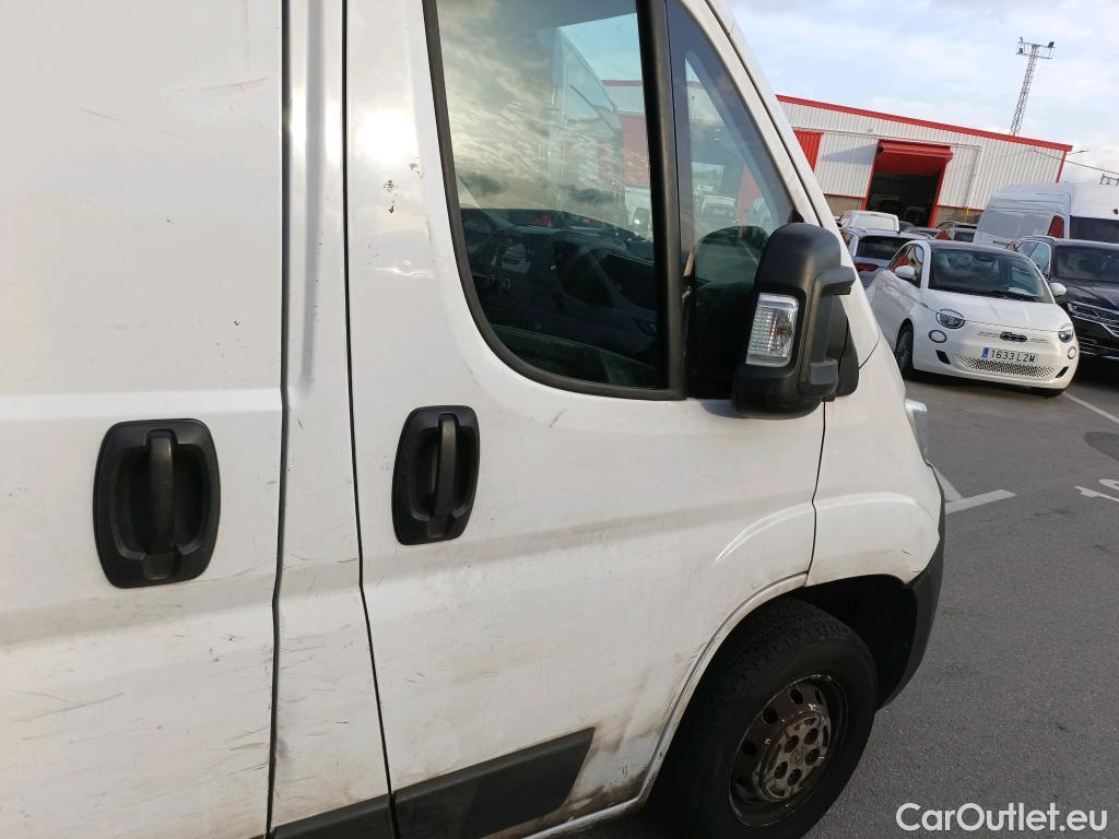  Opel  Movano OPEL  / 2021 / 4P / furgón Furgón Base L1H1 3.5T 2.2 BlueHDi 88kW #14