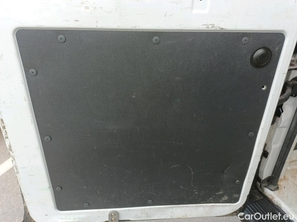  Opel  Movano OPEL  / 2021 / 4P / furgón Furgón Base L1H1 3.5T 2.2 BlueHDi 88kW #34