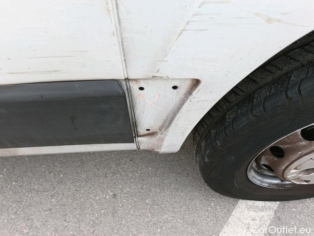  Opel  Movano OPEL  / 2021 / 4P / furgón Furgón Base L1H1 3.5T 2.2 BlueHDi 88kW #40