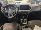  KIA  Cee'd KIA  1.5 T-GDI 160KM 6MT M 5d #8
