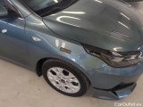  KIA  Cee'd KIA  1.5 T-GDI 160KM 6MT M 5d #44