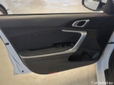  KIA  Cee'd KIA  SW 1.5 T-GDI 160KM 6MT M 5d #37