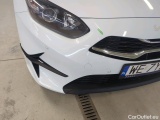  KIA  Cee'd KIA  SW 1.5 T-GDI 160KM 6MT M 5d #43