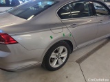  Volkswagen  Passat Volkswagen  2.0 TDI SCR 200 KM DSG Business 4d #32