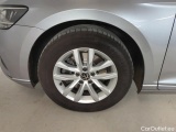  Volkswagen  Passat Volkswagen  Variant 1.5 TSI EVO 150 KM DSG Business 5d #9