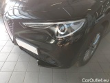  Alfa Romeo   STELVIO ALFA ROMEO / 2017 / 5P / SUV 2.2 TURBO DIESEL 160CV AT8 RWD BUSINESS #32