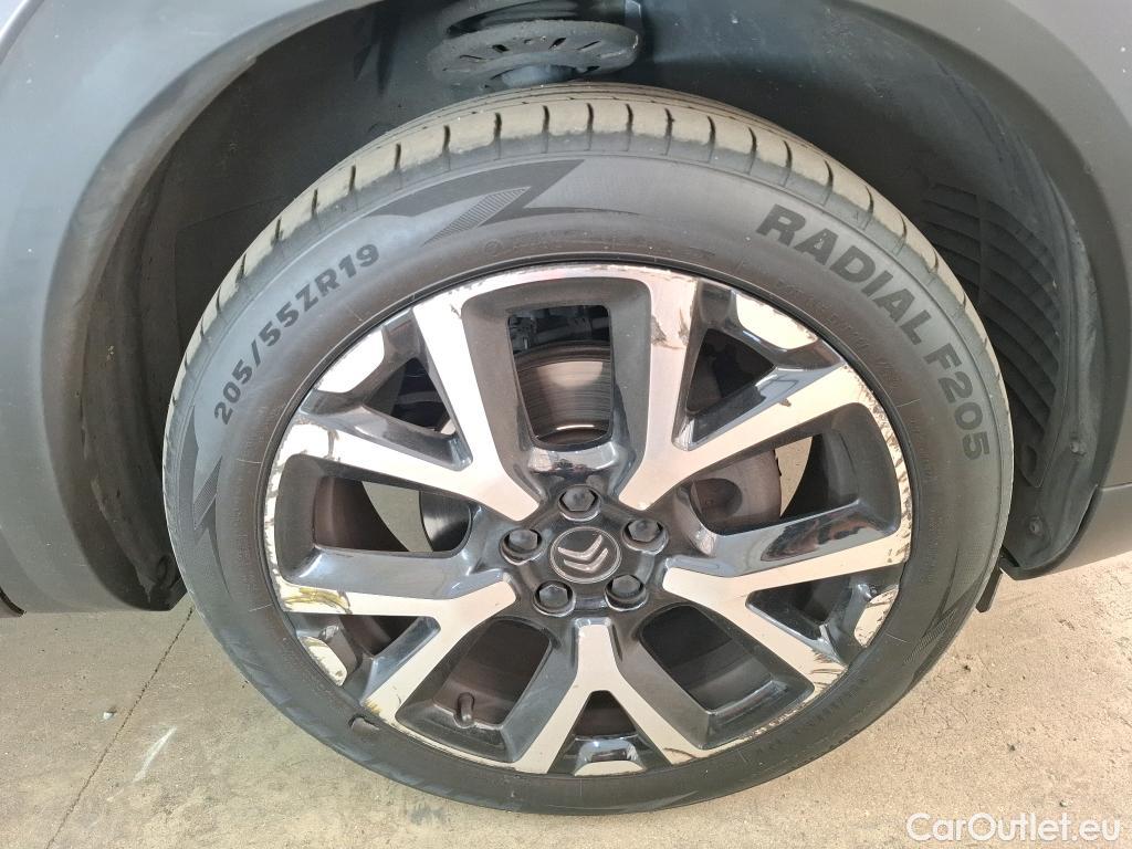  Citroen  C5 Aircross  Shine 1.6 PureTech 180CV BVA8 E6dT #31