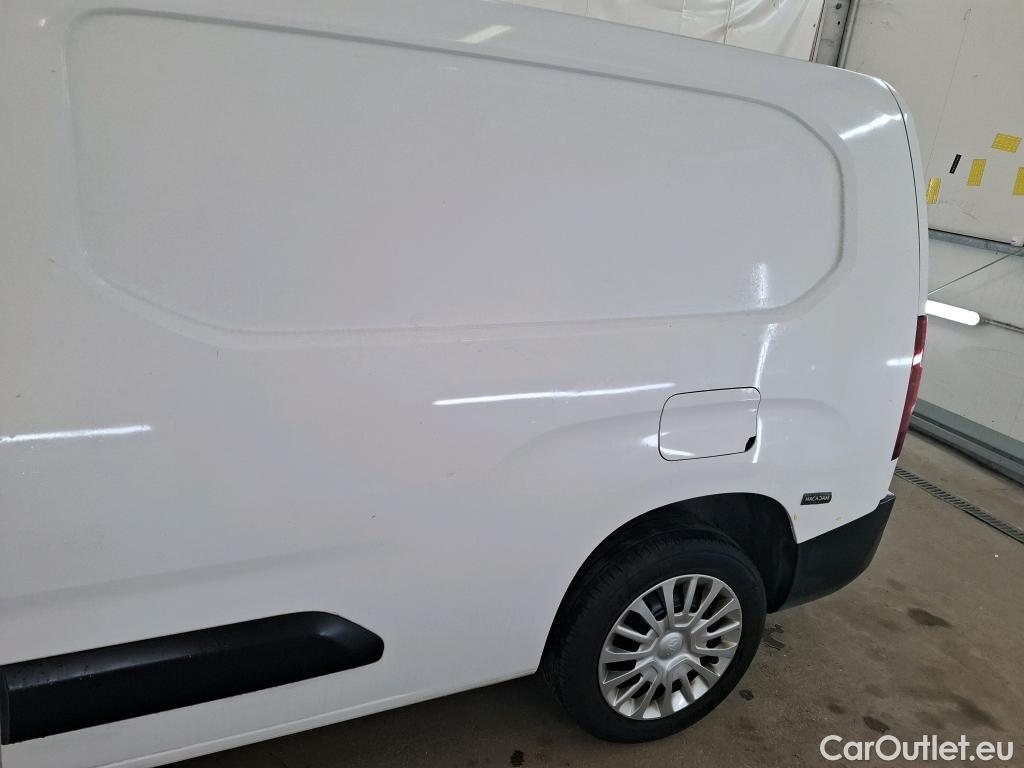  Toyota  Proace TOYOTA  City / 2019 / 4P / Fourgonnette 1.5 Long 130 D-4D Business #1