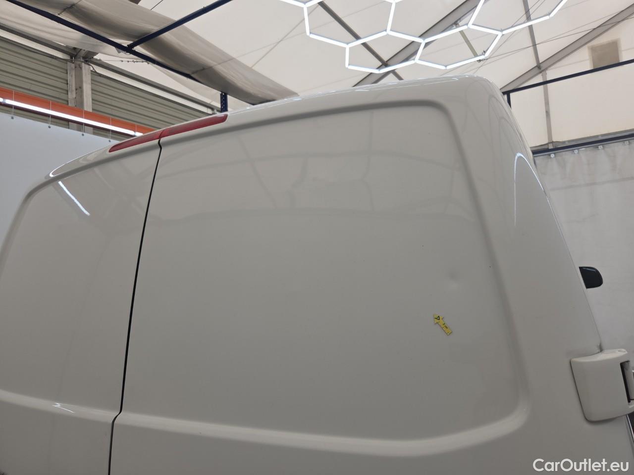  Volkswagen  Transporter 2.0 TDI 102CP LR #22