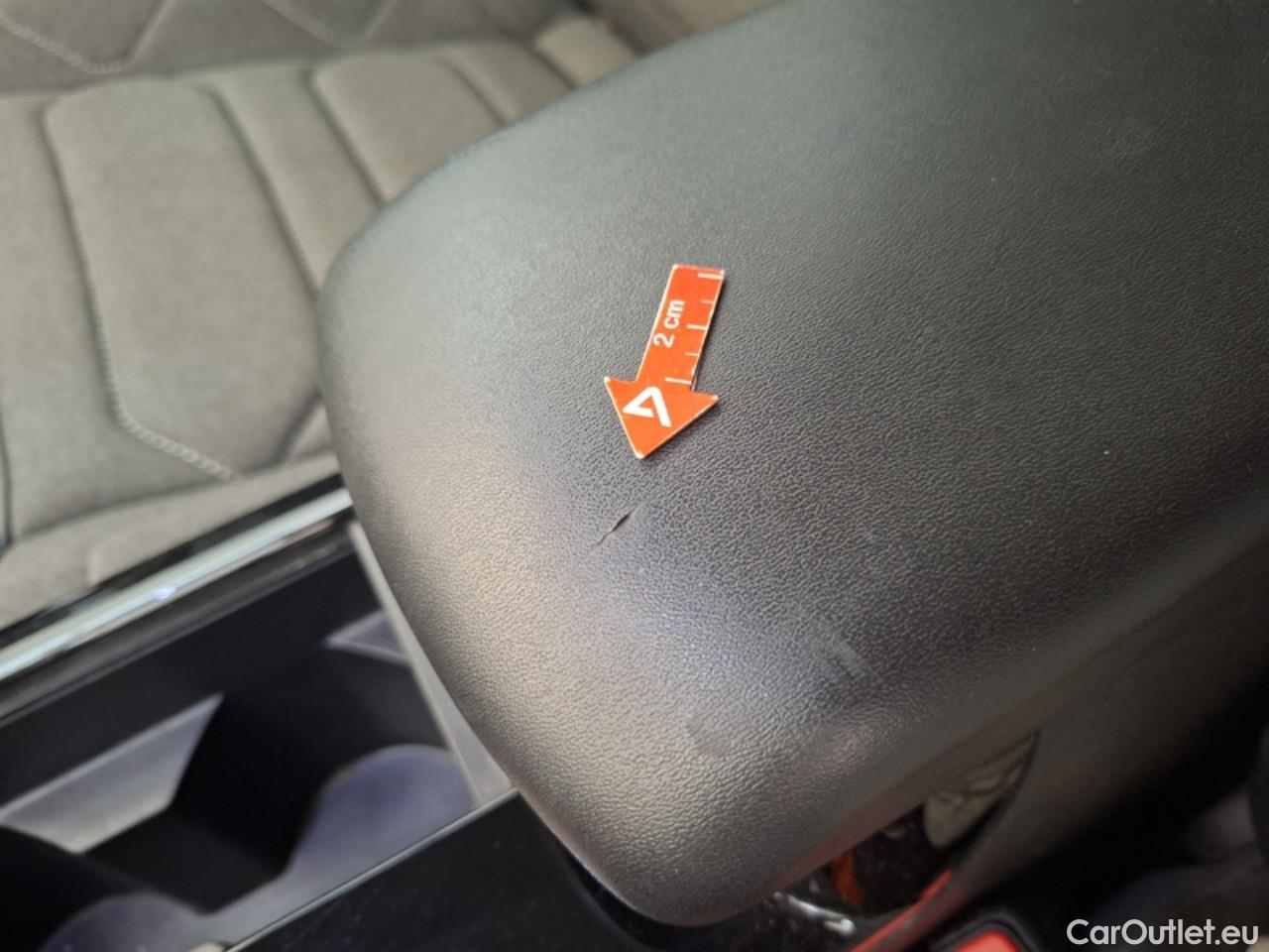  Citroen  C4 1.2 PureTech 130 S&S Feel Pack EAT8 #2