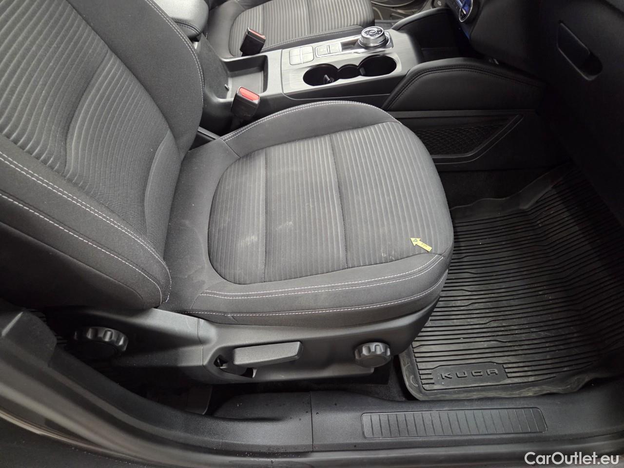  Ford  Kuga 2.0 EcoBlue 190CP Titanium A8 AWD #47