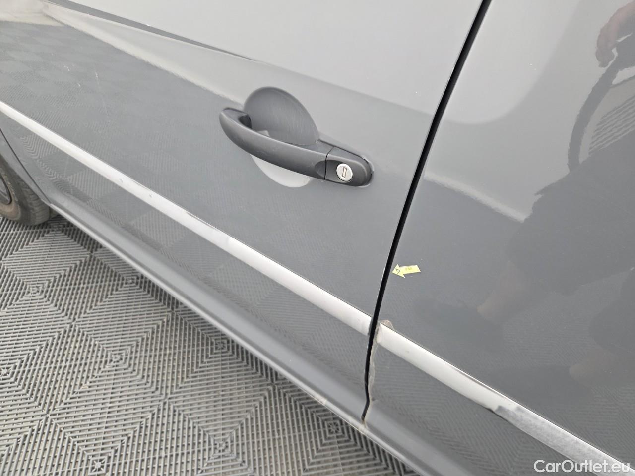  Volkswagen  Caddy 2.0 TDI 102CP Maxi #1