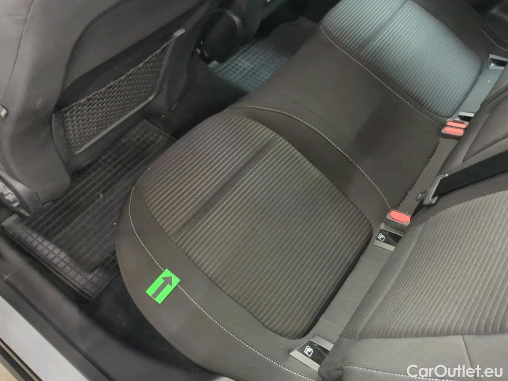  Ford  Focus 1.0 EcoBoost mHEV 125CP Titanium #9